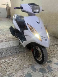 جي تي ار 2011 دراجة بلادية مكينة مكفولة دراجة نظيفة نكرة سلف كهربائيات...