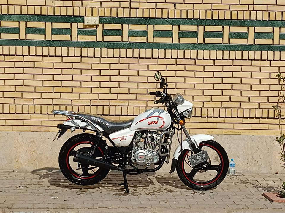 للبيع ساو ناصي موديل 25
ماطور جديد اي نقص مابي اوراقه موجوده 
سويجات ثنين وبصمات ثنين السعر 17000
***********
