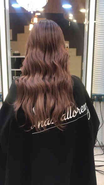 يوم الجمعه يتم فتح قسم صالون  في مركز فرح sba يتوفر تسريح الشعر  جميع صبغات الشعر تخصيل شعل امبري للشعر وكذالك صبغ كامل علما ان صبغه الشعر راح تكون ماركه كوكو هير افضل انواع الصبغ جزء من اعمالي العنوان الدوره حي الصحه مقابل شمس بركر للحجز *********** تنورنا 🌺🌺
