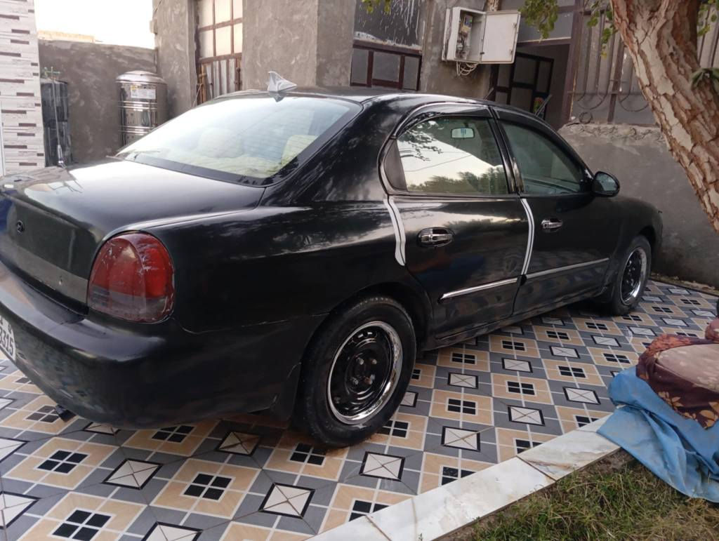 هونداي سوناتا موديل ٢٠٠٠ وأرد امريكي رقم بغداد دولي سنويه وهزه جديده مكينه ٤ سلندر جديده كير جديد حداديه امامي وخلفي جديد. صبغ عام بدون حادث قوي. داخل كلش حلو كهربائيات كله شغاله . شاشه وكامره خلفيه وحساسات. تايرات نضاف .. سياره جاهزه ترايه ناعم جداً. تبريد منضومه كله شغاله بس غاز . سنتر لوك شغال . . مكانه بابل قضاء القاسم 
*********** 
سعره 48وبيه مجال قليل حلة, بابل
