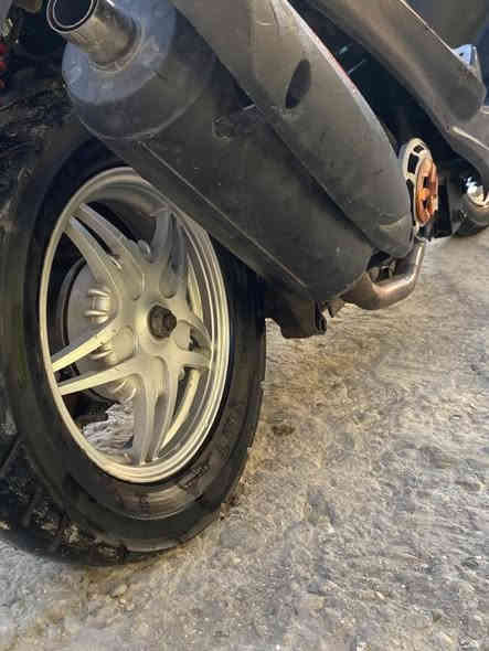 ماكس عدله شغاله ونضيفه نقصها سلف وشويه ادامه للاكلج الامامي بي صوت الباقي مكفول مكينه 55 مكاني حله نادر الاولى السعر 350 بيها مجال حك النواقص ***********
