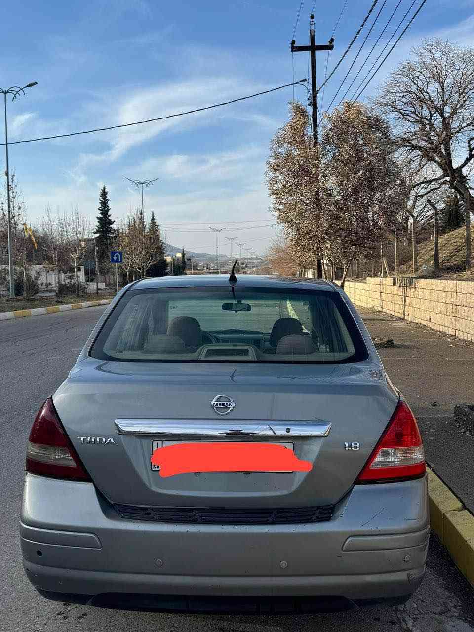 نیسان تیدا ٢٠١١ مەچینە گەورە Abs چوار جام کارەبا حەساسی پشتەوە چاملخی پشت سەیاقی سبوخە  هیلالی پشتەوەی لای سەکنی سبوخە  تەنها سەقف نەرمە تەزرەچی خەفیفی هەیە
گێرو مەکینە بێ کێشەیە سەنەوی نوێیە بە ناوی خۆمە 

نرخی 99 وەرەقە مەجالی تێدایە

ژ. *********** شقلاوة, أربيل
