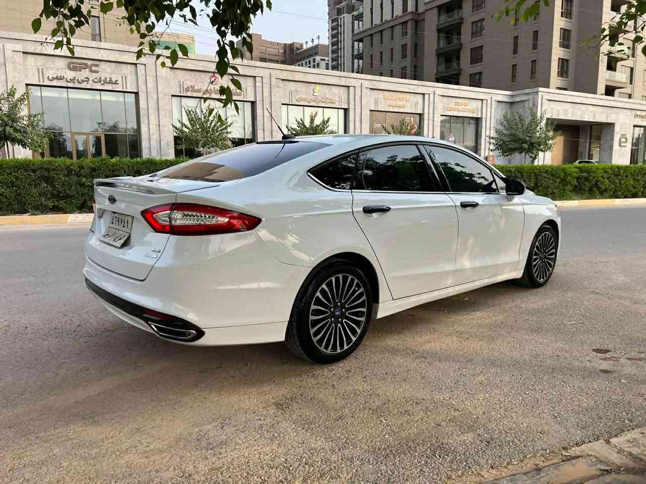 فۆرد ڤیوژن 2016
مەكینە ٢٠ تۆڕبۆ

مواسفات se 
گێر و مەكینە بەشەرت

تەفاسڵی لە وێنەكان داندراوە  بۆنیتی سبوغە و تعدیلەكانیش 
دیاری كراوە لە وێنەی فحسەكە
 نرخ : 110 $
***********واتس اپ

ملیۆنك و ٨٠ هەزار غرامەی  لەسەرە
