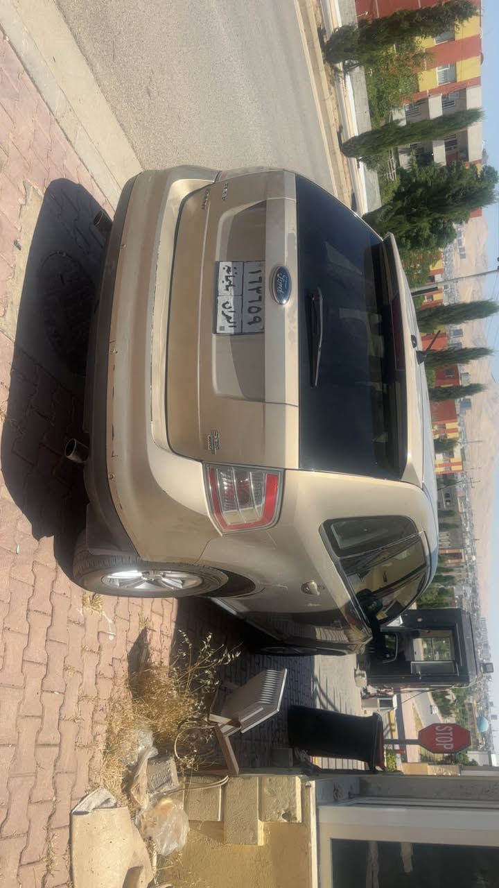 فورد ئیدج ٢٠٠٧  
٣ پارچە بویاخ بی ناو گرتن 
پیشو دوای کە پسە 
مە کینە ی تازە ی ئە وروپی لە سە رە 
٦ بستون 
بی کال بونە وە 
تە برید ساردو گە رم لە سە ر سویچ 
٧٨ گە لاو مە عامە لە 
سە نە وی ٤ مانگە بە سە ر چوە 
١٤ گە لا خە رامە ی لە سە رە دوای مە عامە لە بوتی ئە برم 
*********** السليمانية, العراق
