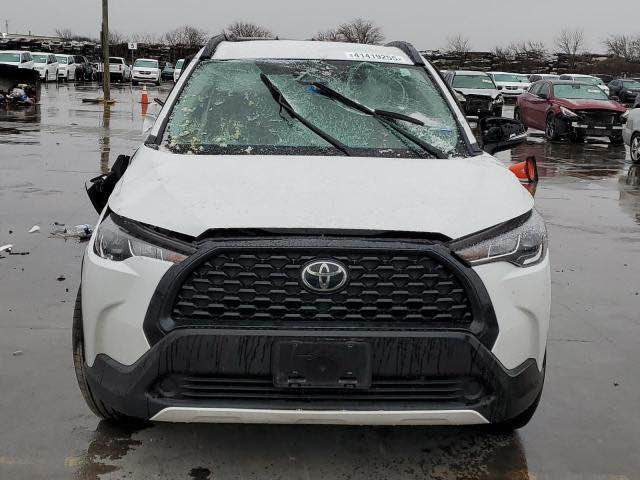 كورلا كروز 2023 LE وارد امريكي 
ماشيه 14 الف ميل فقط
محرك 4 سلندر 2000 المرغوب بانزين 
مكانها دهوك و موصل
رقم شاصي
‏7MUCAAAG3PV071086

السياره كير مكينه تبريد مكفولات
حجر بيئه شركه بشرط

رقم دهوك الجديد
رقم وسنويه وهزه وفحص كلها جديد 2030
باسمي تحويلها مباشر او تريد وكاله حاضر

بيها 7 قطع صبغ  ابيعها عام بدون دواخل وشواصي بشرط بجم كبس
ايرباكات فقط البرده طاك 

مواصفات :
كير اوتوماتيك / تشغيل بصمه / رادار تحديد مسار  / ابواب بصمه / شاشه جبيره لمس / 4 كاميرات / مرايا كهربائي / فول تحكمات ستيرن / كروز سرعه / ستيرن فوليوم / لايتات أوتو / تبريد قطعتين امامي وخلفي / نظام تركشن مانع الانزلاق / نظام خرائط ملاحه / مسجل  Bluetooth + Aux + usb + CD / Car play نظام Android / ويل كب شركه طخم تايرات نظيفه

السعر 160 ومجال

للاستفسار 
كورك *********** واتساب
آسيا *********** واتساب دهوك, العراق
