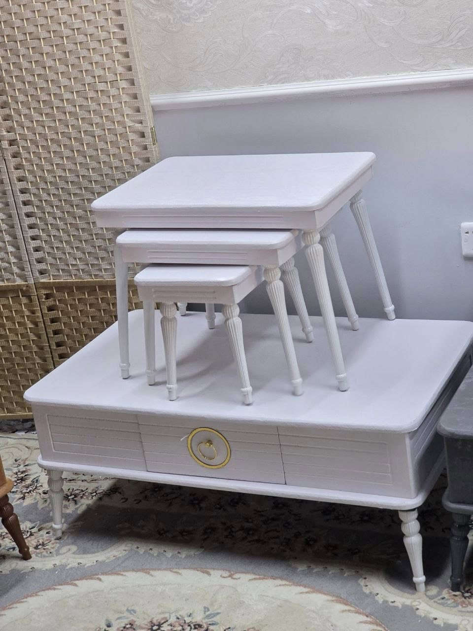 #سارع_بالحجز_ #الجميع 
#عرض_التوصيل_مجاني 

لكثرة الطلبات رجّعناها من جديد ✨

  طبلات خشب 3+1 مستطيل 🔥
تصميم أنيق + استخدام عملي
ترتيب حلو للصالة ويضيف فخامة للمكان 👌
📏 قياس الطبلة الوسطية:
▪️ العرض: 60 سم
▪️ الطول: 100 سم
▪️ الارتفاع: 39 سم
#عرض_التوصيل_مجاني 
للحجز والاستفسار مراسله الصفحة او الاتصال بالرقم ***********
