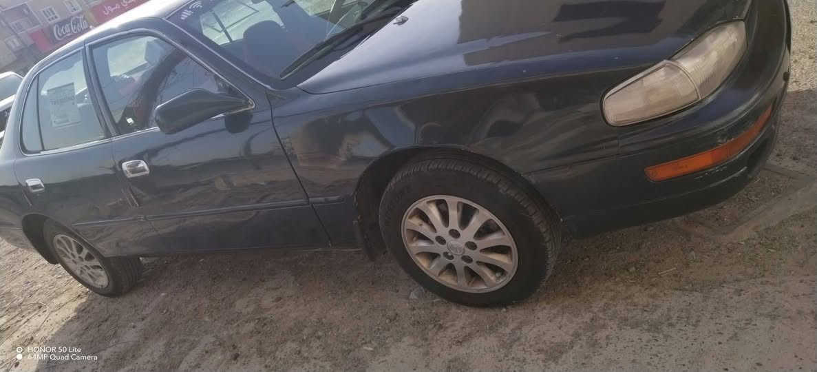 السلام عليكم 
للبيع كامري موديل 1992
رقم بغداد دولي بإسمي سنوية لل2030  
مصبوغة عام للجمالية مكفولة السيارة كص نقل اصوليات ضربة قوية 
مكينة 1800 كير جيد جداً لاتنقيص ولا تبخير ولا تأخير 
السيارة جاهزة مال جناي السعر 53 وبيها مجال 

للتواصل ***********
