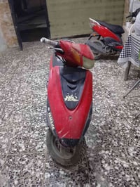 دراجة للبيع دراجة بيريز شغالة بس رايدلها ترتيب مثل ماشوف بل صورة سعرها...