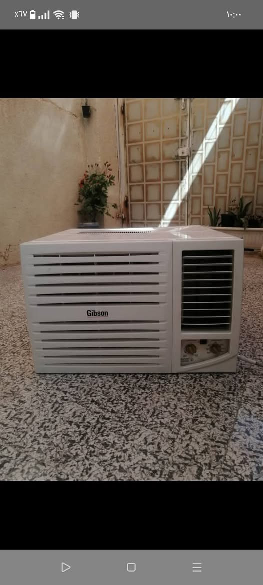 سلام عليكم مكيف جبسون مستعمل شهر واحد اقل لشهر شرط النضافه الله شاهد اخذته ب650وعدي وصل بي بس توازيت على فلوس سعره 450وبي مجال قليل لمكان كربلا.  ***********
