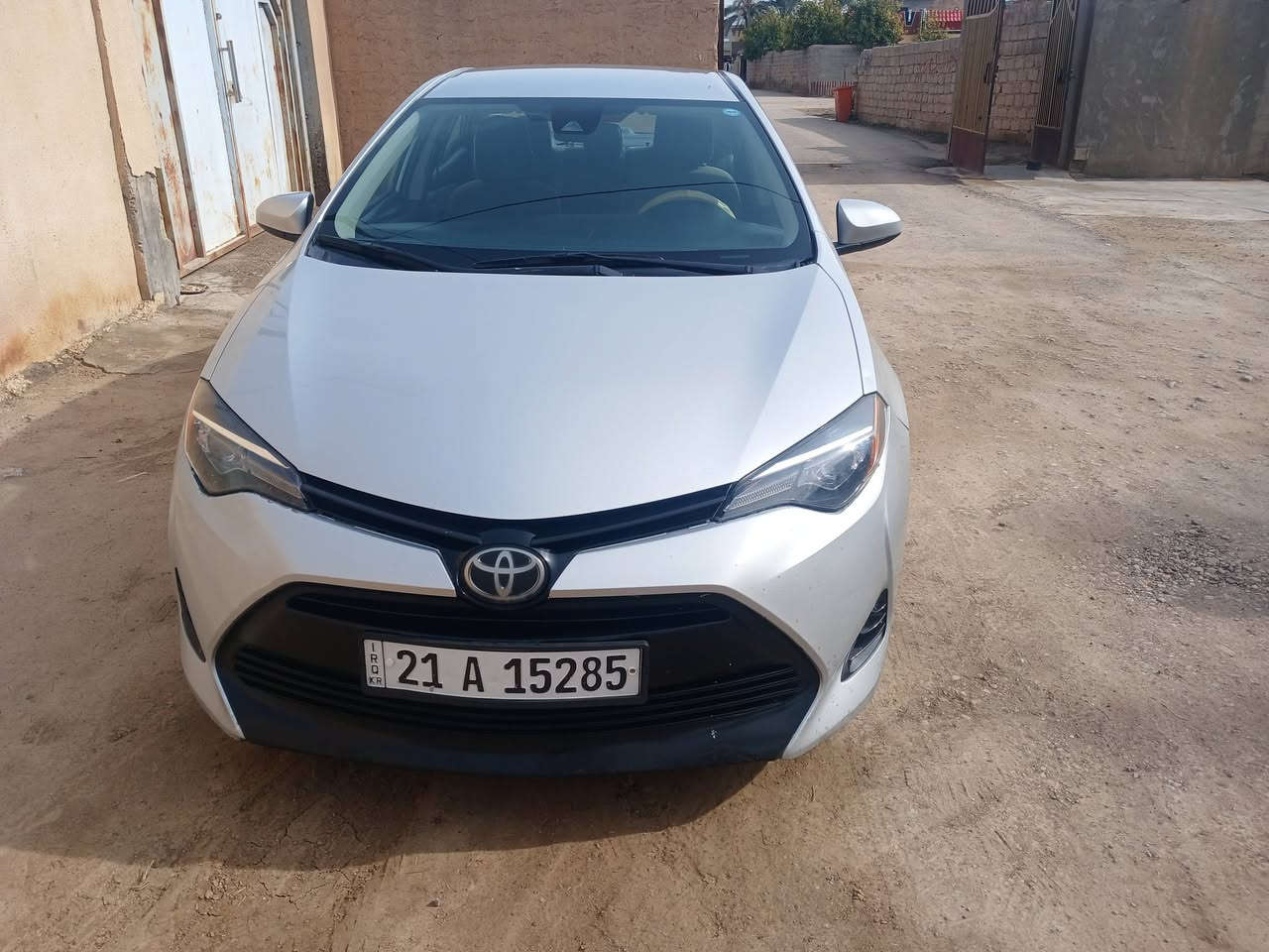 السلام عليكم
للبيع كورلا موديل 2017 Le وارد امريكي رقم سليمانيه بأسمي السنويه 2030 يله تسقط هزه شهر 4 /2026    حادثها كلش بسيط التكمه الي فوك قبق البانزين فقط  الايرباكات سليمات المواصفات . رادار / لايت زنون  / كامره خلفيه /شاشه / تحكم ستيرن/ كير و محرك مكفولات تخم تاير جديد باتري جديد السياره جاهزه ماناقصها شي .السيارة ماشيه 175 ألف 
السعر / 138 وبيها مجال مكان السيارة /  الدجيل ***********
