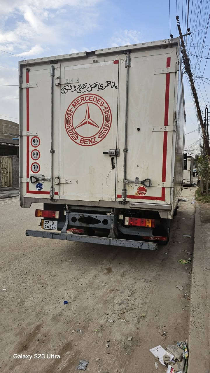 سلام عليكم براد بدون جهاز عارضه ١٣ ورقه وبي مجال عنوان شهدا العبيدي
ملاحضه بس لبراد لبدي يعني ***********
