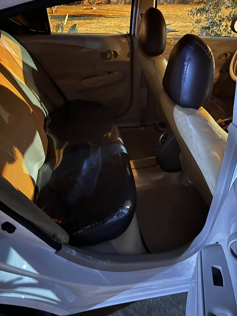 السلام عليكم
نيسان صني موديل24مواصفاتها تحكم جهتين شاشه أندرويد كاميرا دواره تبريد خلفي أشاير بالمري كفاله عامه حتى من البارد سنويه لل2030 السياره ماشيه 53الف گير مكينه حداديه كهربائيات ع وضع الشركه شرط النظافه مدوشمه ارضيه وكشنات وجنطه بأسم شركه لؤلؤه الواحه وكاله تحويل اليعجبك مكان السياره نجف مناذره السعر117وبيها مجال للاستفسار اتصل ***********
