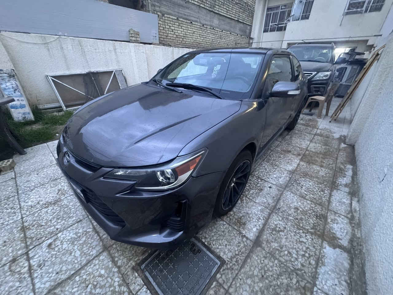 السلام عليكم تويوتا سايون  tcموديل 2016وارد أمريكي الحادث صفحة السائق تبديل باب وجاملغ تفصيخ وصبغ الجاملغ الخلفي سيارة رياضية محرك كامري 2.5 بصمة تشغيل وابواب بانوراما السعر 105 ورقة وبيه مجال الأتصال ***********
***********
