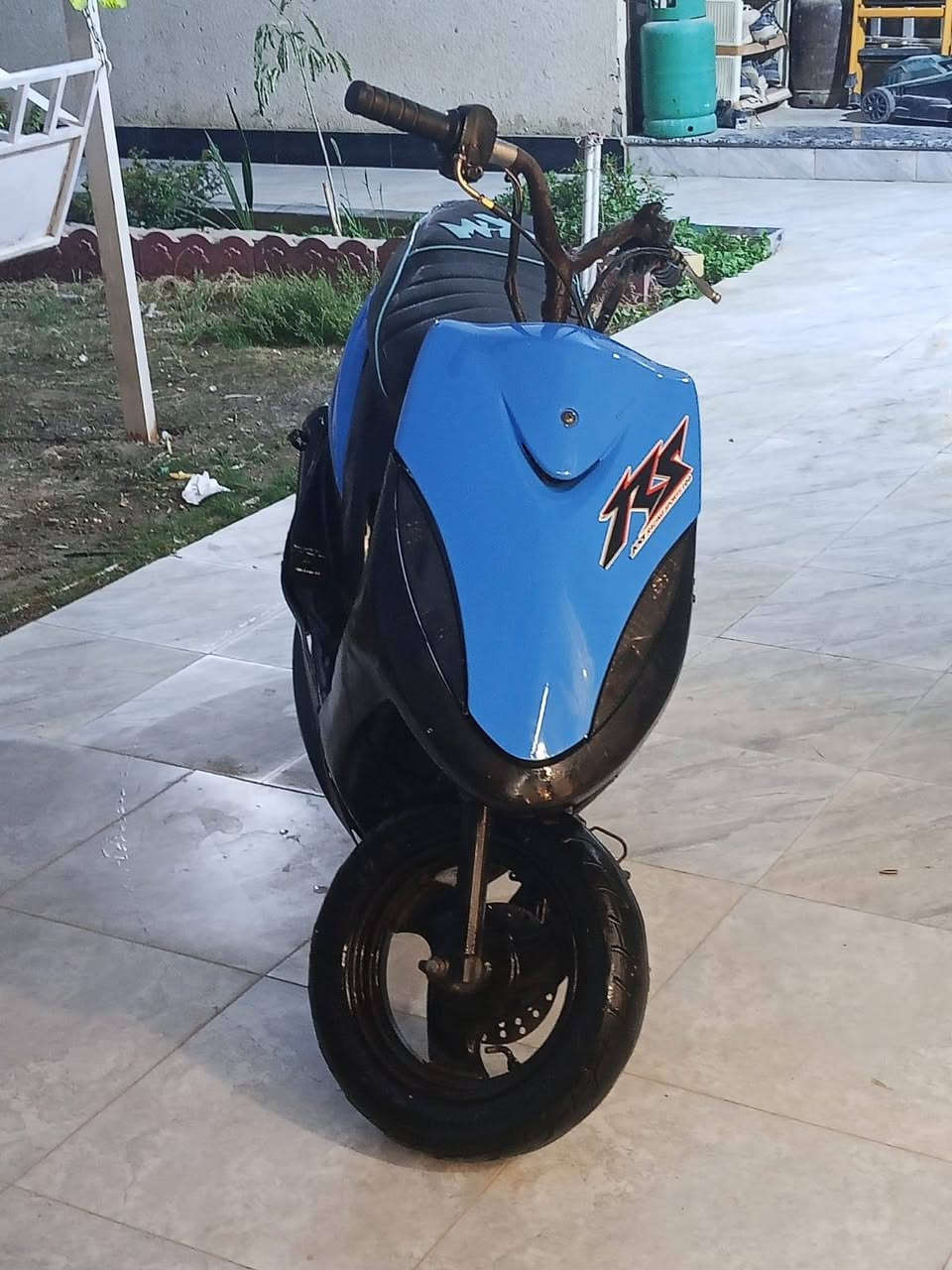 درجه ماكس عدل ما مفتوح كلشي شغال وغراضه كله موجود  مكاني حي أور الموحيه السعر  500بيه مجال


**إذا كنت صاحب هذا الإعلان وتريد حذفه لأي سبب، رجاءا أرسل رسالة إلى الدعم الفني**