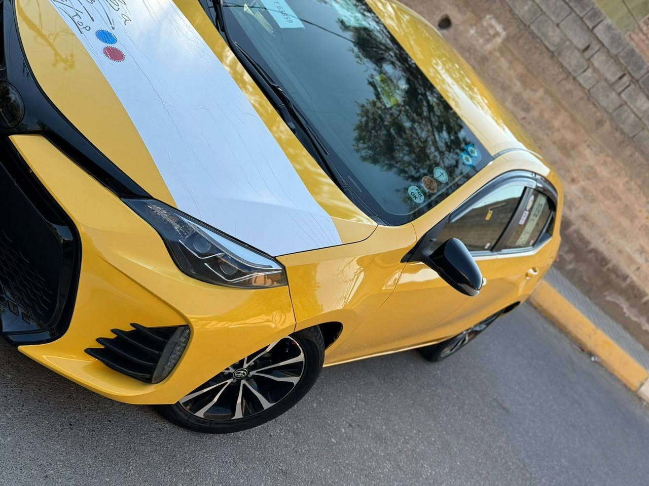 سلام عليكم كورلا موديل ١٩ SF لا ايرباك ولا دواخل شرط الفحص  ✔️  حادث أمريكا  بس جاملغ خلفي بس بلعراق صار بيها ربع البنيد فقط بنيد وباب سكن فقط بارد بس وكلشي مصور يمي سياره شرط نظافه ١٠٠٠ بل ١٠٠٠  شرط ماشيه ١١٢ شرط مكاني كركوك  سياره غاز بانزين بطاقه بانزين  *********** سعر ١٦٥ وبيها مجال
