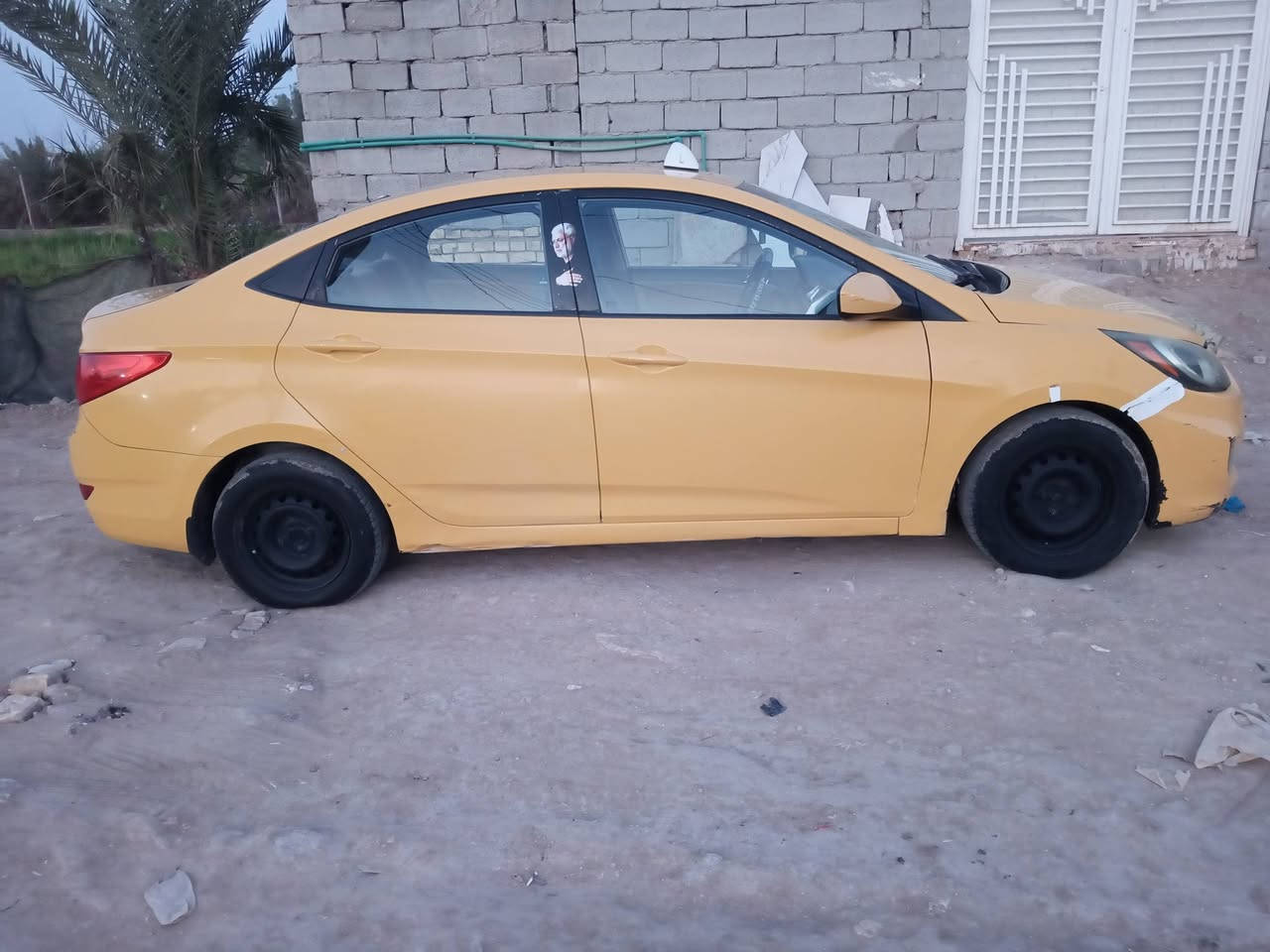 السلام عليكم  اكسنت مديل 12  وارد امريكي 1600 ضرر تبديل جاملغ امامي  مكاني ناصريه مركز هاتف 📞 ***********  السعر 72 وبيها مجال بصيط
