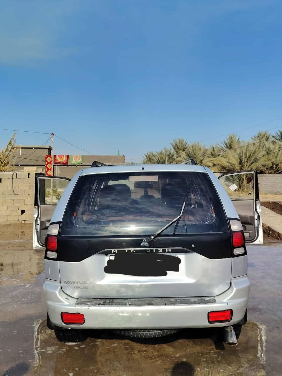 السلام عليكم ناتيفيا للبيع موديل 2008 سياره مال جناي مكفوله من الصبغ او ضربة فقط  البنيد مفتوح كير ومحرك خير من الله التخم تاير جديد صدر امامي خلفي جديد رقم بغداد انجليزي باسمي التفاصيل او اي سؤال اتصال على هذا الرقم وانا بالخدمه***********
