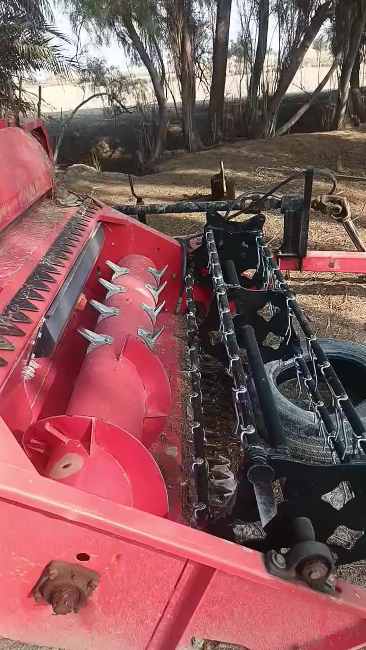 السلام عليكم معمل تبن للبيع المكان بابل الخميسيه الغزالي للستفسار اكثر الاتصال على  ***********
