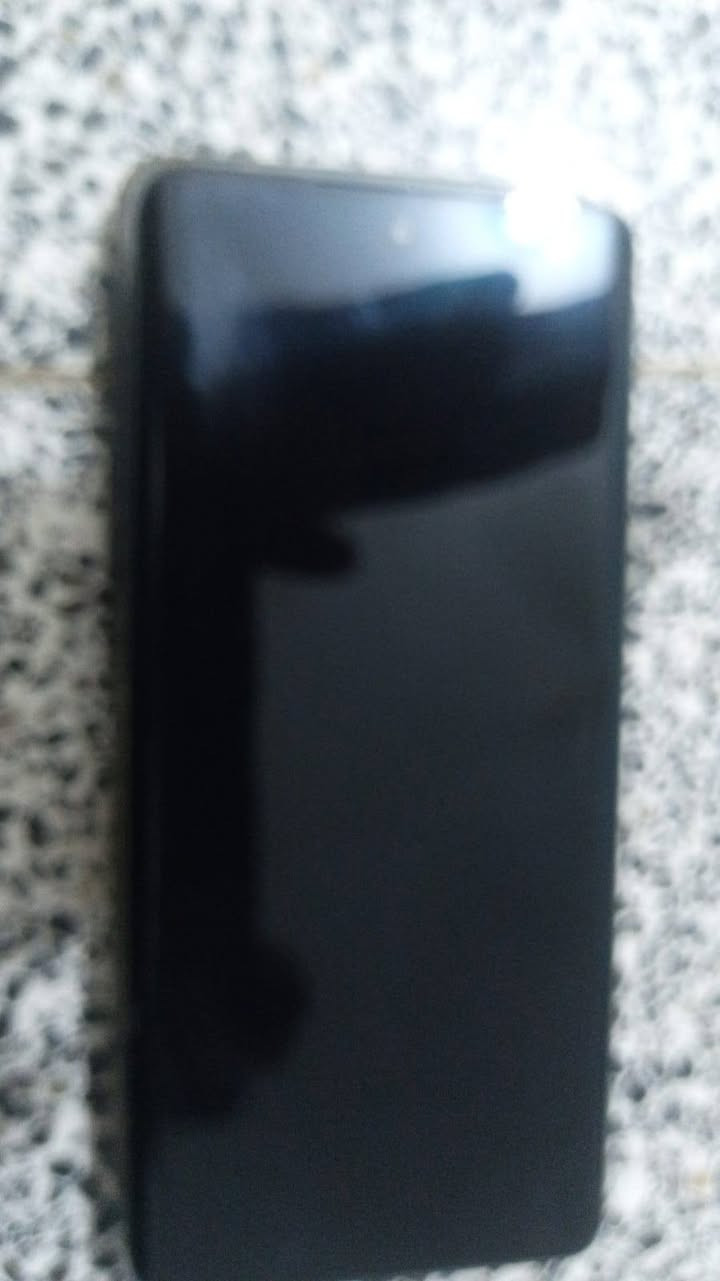 سلام عليكم شباب جهاز جديد بمعنئ الكلمه  Honor X9 Smart  لبيع السعر نتصال ***********
