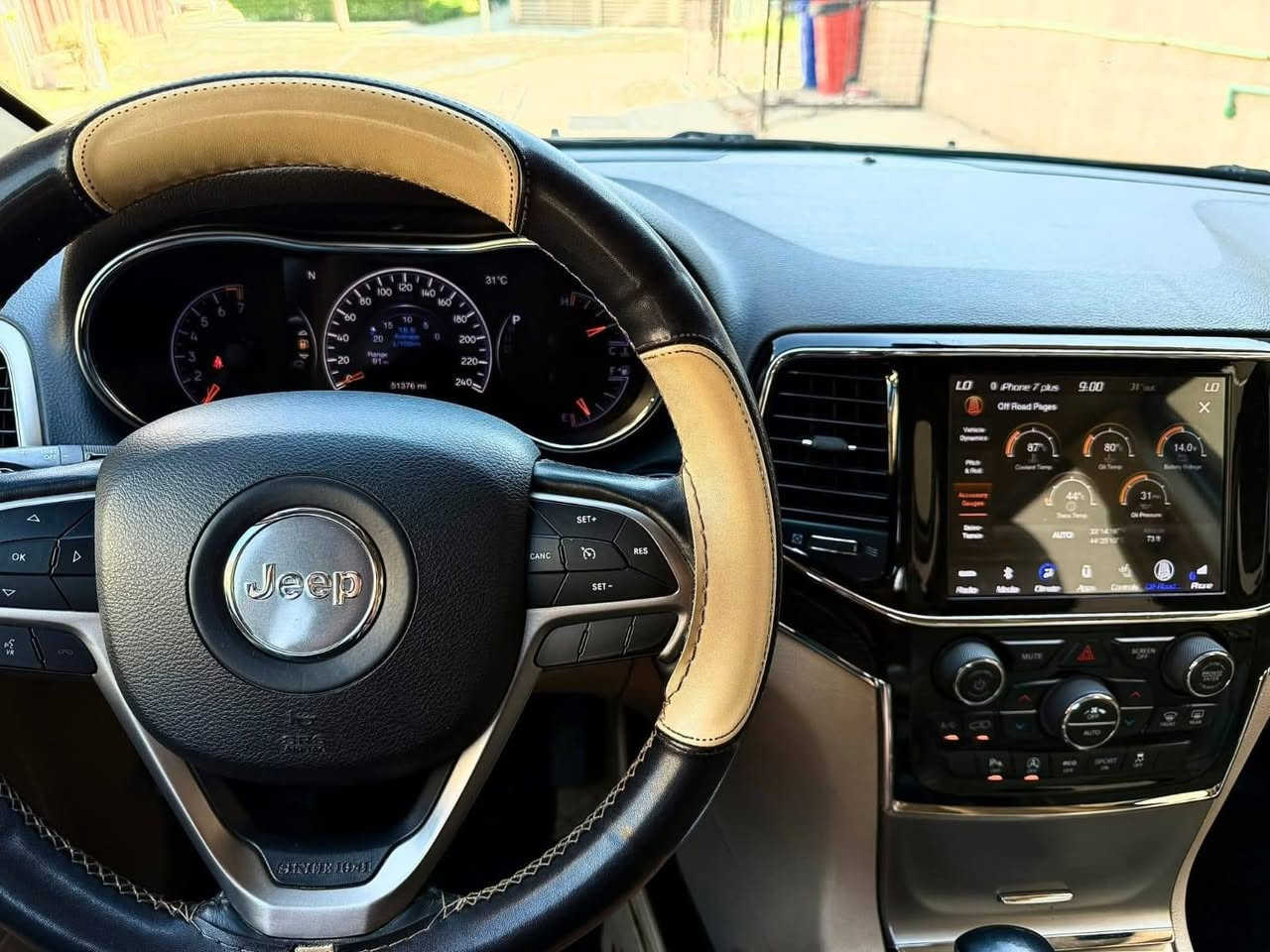 السلام عليكم
كراند شيروكي ٢٠١٩ لمتد
رقم بغداد بأسمي السيارة ماشية ٥٣ الف ميل قابل للزيادة حجم المحرك ٣٦٠٠ مكفول هوة والكير من الفتح او التصليح
وارد امريكي بدون ايرباك بدون شاصي بدون ضرر داخلي الضربة جدا خفيفة طرف البنيد الجهة اليمنى الجاملغات الامامية مفتوحة بامريكا السيارة فقط البنيد مصبوغ صور الحادث والسونار مرفوقة
مواصفاتها فول
فتحة
بصمة
تشغيل عن بعد
انطفاء ذاتي عند التوقف لتقليل الاستهلاك
تحكم ستيرن كامل
ماوس تحكم وضعيات القيادة
رادار جانبي ورادار خلفي
صندوق كهرباء
تحكم كشنات كهرباء
كشنات جلد تدفئة كشنات مع تدفئة ستيرن
خزن كرسي ميموري
هيتر بالمري
شاشة كبيرة 
تبريد امامي وخلفي
اشاير بالمري لايت زينون بلادي
السعر ٢٣٥ وبيها مجال بسيط جدا
المكان بغداد باب الشيخ ***********
