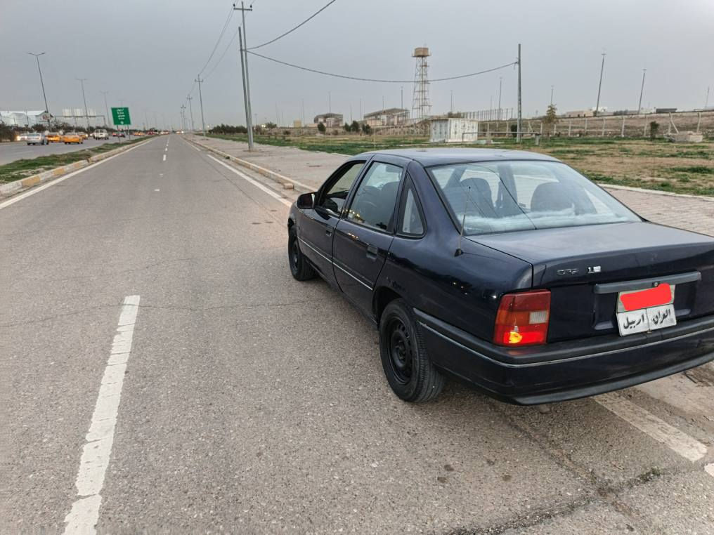 أوبل فترة موديل١٩٩٢ رقم أربيل محرك١٨  دفتر بزين بيها شرط تحويل وكاله، سياره عله بلادي بدون صبغ وضرب إذا شراي خابر لا وتتعبني أرجوك  سياره بل كركوك   سنويا منتهي ست أشهر مابي غرامه *********** *********** Negombo, Gampaha
