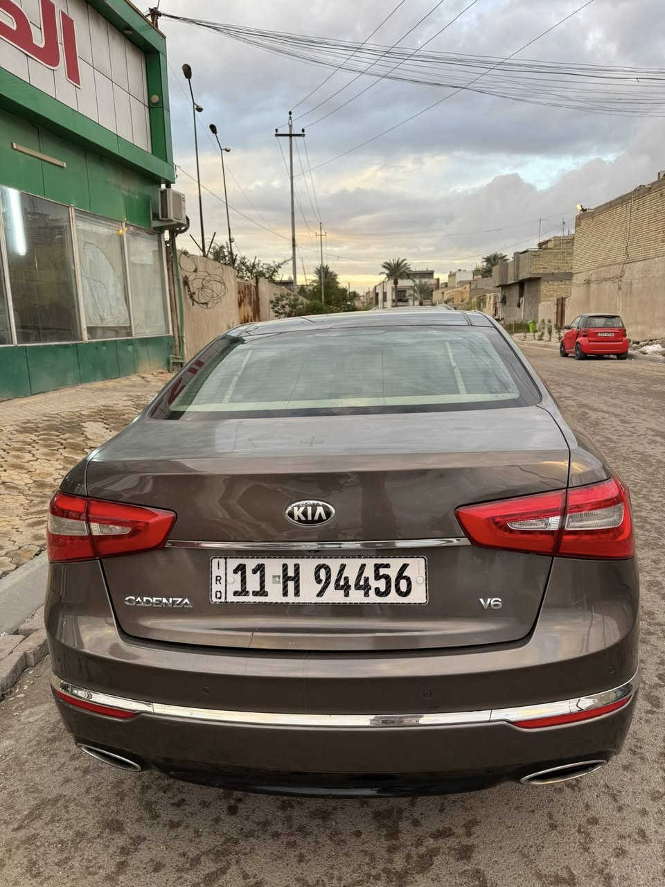 السلام عليكم 
كيا كادنزا 2014 خليجي رقم بغداد باسمي 
مكان بغداد 
السعر 135 
***********
