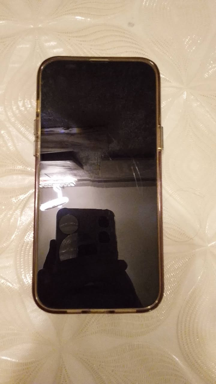 آيفون 13 برو ماكس
ذاكره 256

البطاريه 81

جديد ممفتوح فقط شاشه فطر بيها 

رقم الهاتف ***********
لسعر 400
