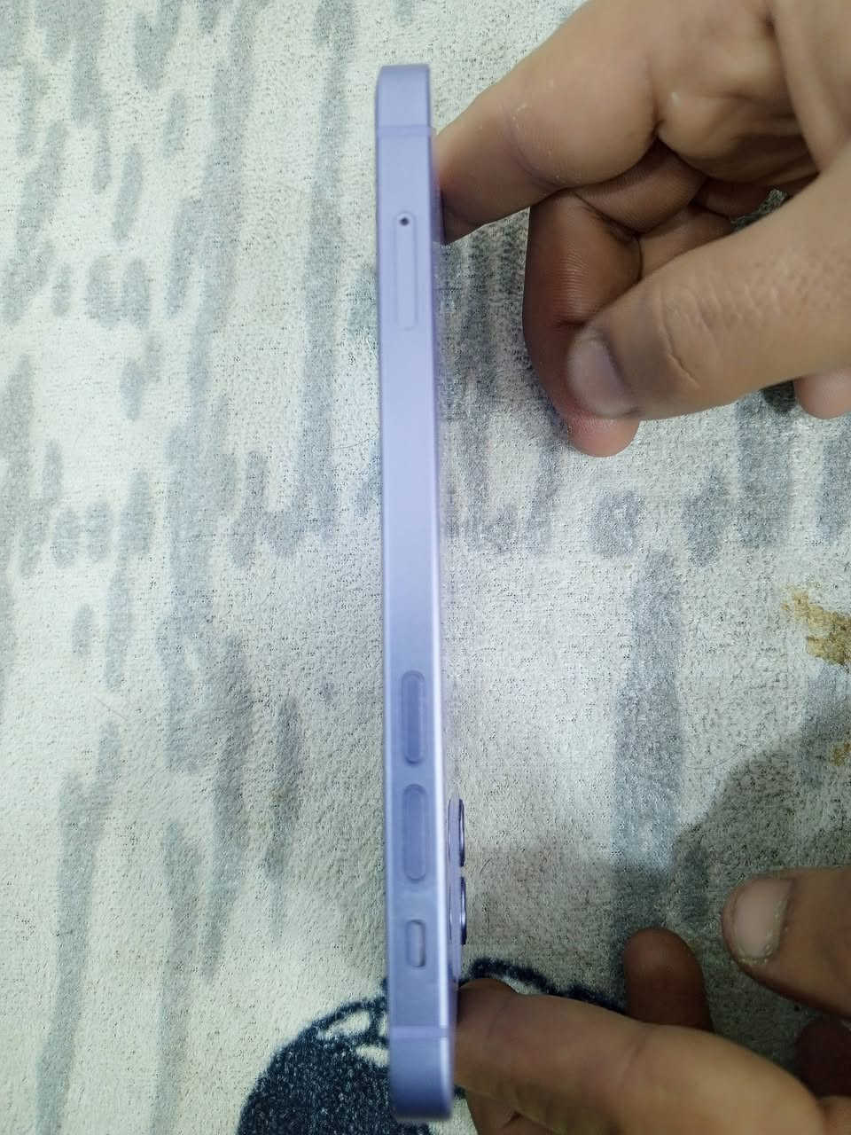 السلام عليكم
ايفون 12عادي للبيع مكاني بغداد البياع 

بطارية 84 

ذاكرة 64

ما مفتوح ابد وتر بروف 

مكفول من اي شخط أو زلغ 

شراي اتصل واتساب ***********

السعر 300 وبي مجال للشراي
