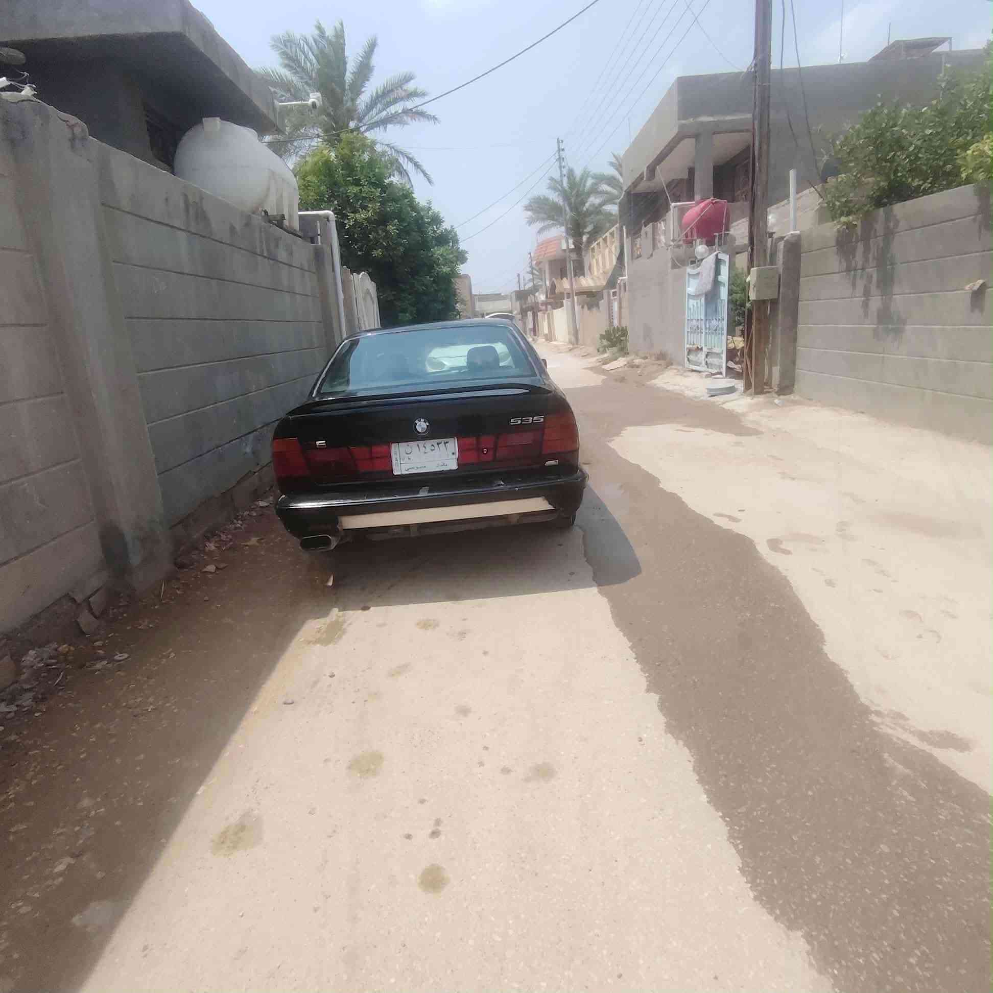 سلام عليكم ورحمة الله وبركاته
BMW 535i 1991
رقم بغداد تحويل مباشر 
كير مكينه اكسن جديد 
تبريد ثلج ❄
حديدية تخم تاير جديد 
جاهزه السياره ماببه نقص 
للبيع فقط السعر ٤٠ وبيه مجال بسيط
مكاني حله ناحيه النيل 
***********
***********
