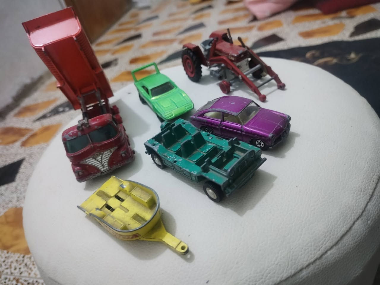 السلام عليكم سيارات عدد 20  قطعه وكلهن اصليات وحديد وصناعه انكليزي وفيتنامي واوربي
كطع كلش حلوات بس يرادلهن ترتيب واكو سيارت بيهن نقص تايرات
للبيع شلعه وحده القطعه على 5000 الف وبيهن مجال 
تواصل خاص وتدلل توصيل ماعندي مكاني كربلاء


**إذا كنت صاحب هذا الإعلان وتريد حذفه لأي سبب، رجاءا أرسل رسالة إلى الدعم الفني**