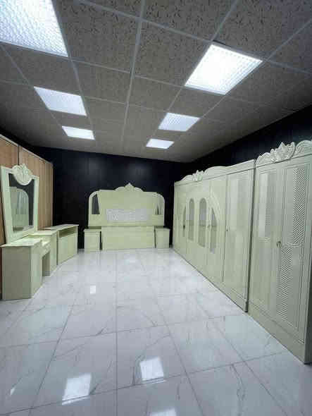 غرفة اخشاب  بسعر 950  راسلوني وتساب ***********

⚜️تفاصيل الغرفة ....⚜️

صاج خارج ٤ملم ام دي اف 🪭
وداخل صاج ٣ملم 
صبغ مرمري درجة اولى 

عدد القطع  ٧ قطع 😍
1 //جرباية  قياس  ١٦٠ × ٢٠٠ 
//ميز جانبي ايسر قياس ٥٠
2// وميز  جانبي  قياس ٥٠
3// زاوية ارتفاع مترين عرض ٨٠
4// وميز بلازمه  
5//وميز مراية ارتفاع مترين عرض ١٢٠
6// وكنتور ٦ باب  ارتفاع مترين و١٥ طول ٣ متر و١٥

القطعه الثامنة حسب الطلب شازلون
سعرها ٥٠ الف ❤️
طابوريه ١٥ ❤️

(توصيل مجاني مركز بغداد )
التوصيل يشمل الشد مجاني 🔥
(اطراف ٥٠)
باقي المحافضات حسب البعد

النسبه 
بغداد ومحافظات 45 بغداد
