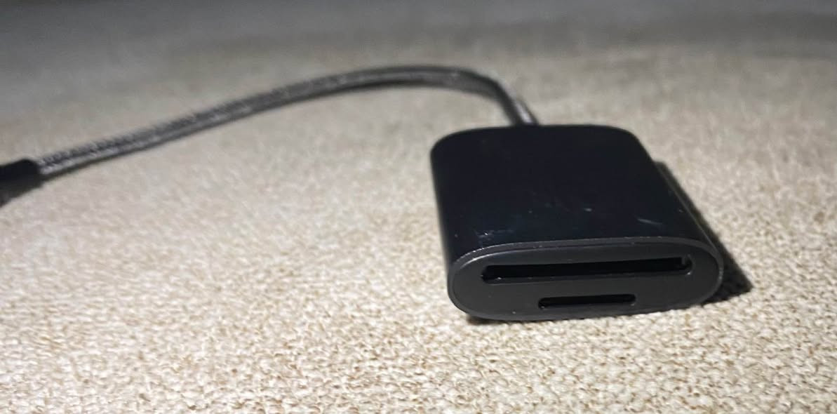 ئەداپتەری یوگرین ugreen 

کوردی

* تایپ سی بۆ micro sc و sd card 

* پشتگیری لە گواستنەوەی زانیاری دەکات لەگەڵ جۆرەکانی SD، SDHC، SDXC، Micro SD، Micro SDHC، و Micro SDXC بە توانای هەڵگرتنی تا 2TB

* توانای گواستنەوەی داتای هەیە بە خێرایی 5gb لە چرکەیەکدا

عرەبی

* تایپ سی بۆ micro sc و sd card 

* پشتگیری لە گواستنەوەی زانیاری دەکات لەگەڵ جۆرەکانی SD، SDHC، SDXC، Micro SD، Micro SDHC، و Micro SDXC بە توانای هەڵگرتنی تا 2TB

* توانای گواستنەوەی داتای هەیە بە خێرایی 5gb لە چرکەیەکدا كويسينجاك, أربيل


**إذا كنت صاحب هذا الإعلان وتريد حذفه لأي سبب، رجاءا أرسل رسالة إلى الدعم الفني**