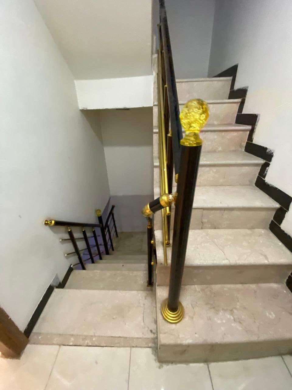 للإبحار في السيديه
دار سكني مساحه 50 متر يتكون من 

صاله مطبخ خدمات غرفتين نوم سعره 750 الف 

ضهر النخل 

للاسـتفسـار الاتـصال علـى الارقـام التـاليه  او زيـاره مكـتب عبدالله الرفيـعي السيـديه_شارع الضـباط_ مقابل مجـمع لحـوم جويـلي 

***********

مكتب عبدالله الرفيعي

مؤمن الوليد للاستثمار العقاري

‏‭0770 010 5930‬

المنتضر للاستثمار العقاري 

‭+964 770 712 2380‬

━━━━━━━━━━━━━━━

#بيت #عقارات #منزل #بيع #وساطة_عقارية

#شركة #سيدية #بغداد #عراق

#عقارات_السيدية

#عقارات_الكرخ #ايجار_تجاري

#بنايات_سكنية

#عقارات_القادسية #عقارات_اليرموك #عقارات_المنصور

#عقارات_الحارثية #عقارات_الكاظمية #عقارات_الاعظمية

#عقارات_العطيفية #عقارات_حي_الجامعة
