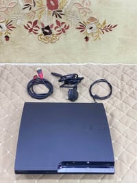 بلي ثري سلم • ستيكر ما مفتوح • معه ألعاب