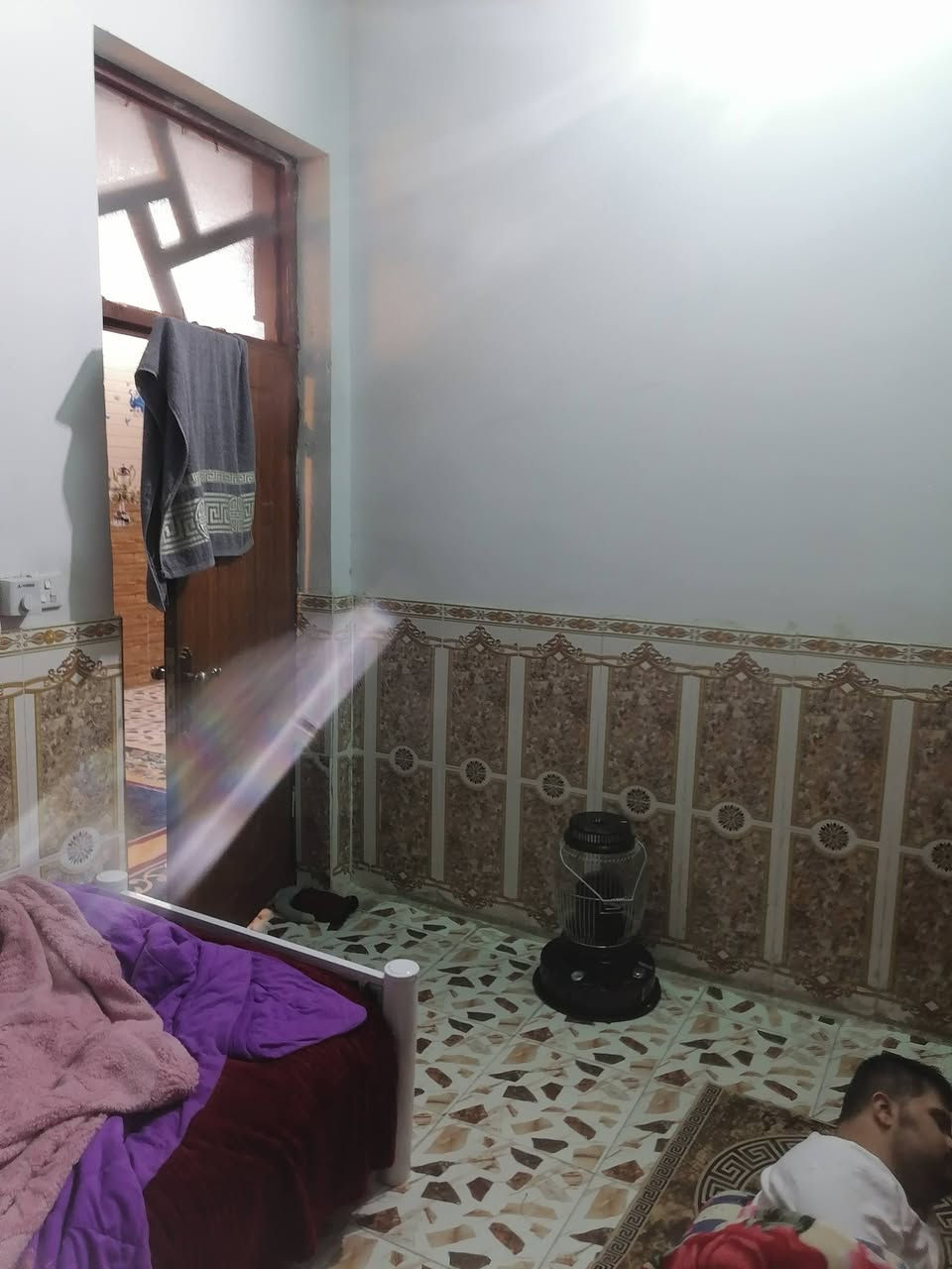 سلام عليكم دار للبيع شعله  دوانم شارع حسين كابريتر مساحه ١٠٠
مقابل قطاع ٧ 

حتوي غرف نوم عدد ٢

حولي ١ كبير

حمام ٢

ستكبال ١

زراعي سند ٢٥ قرار محكمه

يحتوي علئ مشتمل معزول

السعر ١١٠ ملون

ستفسار  ***********
