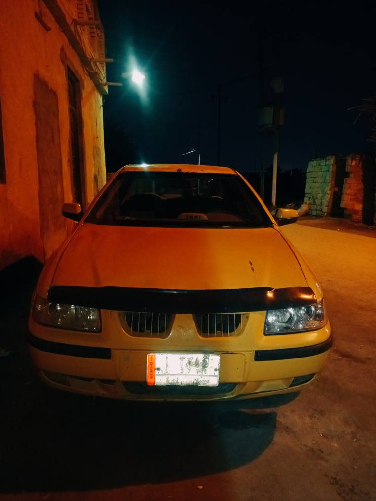 سمند للبيع مديل 2012حلوه ونضيفه راعيه موجود رقمه عماره نيسان عنوانه البصره هيه وغرامات على المشتري سعر 14رقم موجود اتصل على رقمي*********** البصرة, العراق
