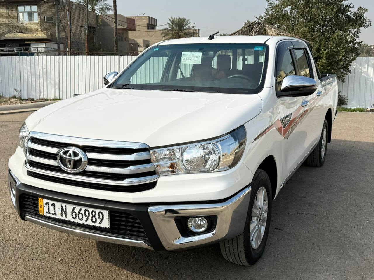 سلام عليكم         
مكفوله من صبغ وزلغ وبارد 
بيكم هايلوكس   ساز باب اول  موديل. ٢٠٢٥
بعدهه بحاله وكاله ماشيا (.  ١٢  ) الف  
مواصفات معروفه بصمه شاحن تحكمات مكاني بغداد 
سعر308  وبيهه مجال 
موبايل ***********
