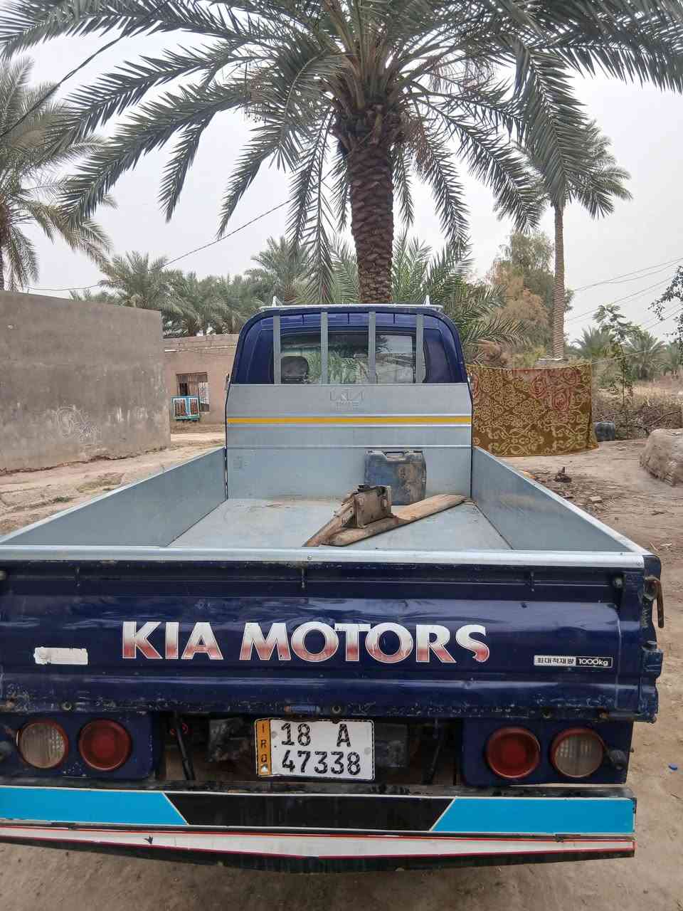 سلام عليكم سيارة ٣٠٠٠ مسكر موديل ٢٠١٥ سياره مصبوقه الجماليه مكفوله من ضربه وكلبه  مكينه مكفوله سياره مال جناي وترهم مراوس السعر ١٢٠ وبيه مجال  مكاني بابل مسيب ***********
