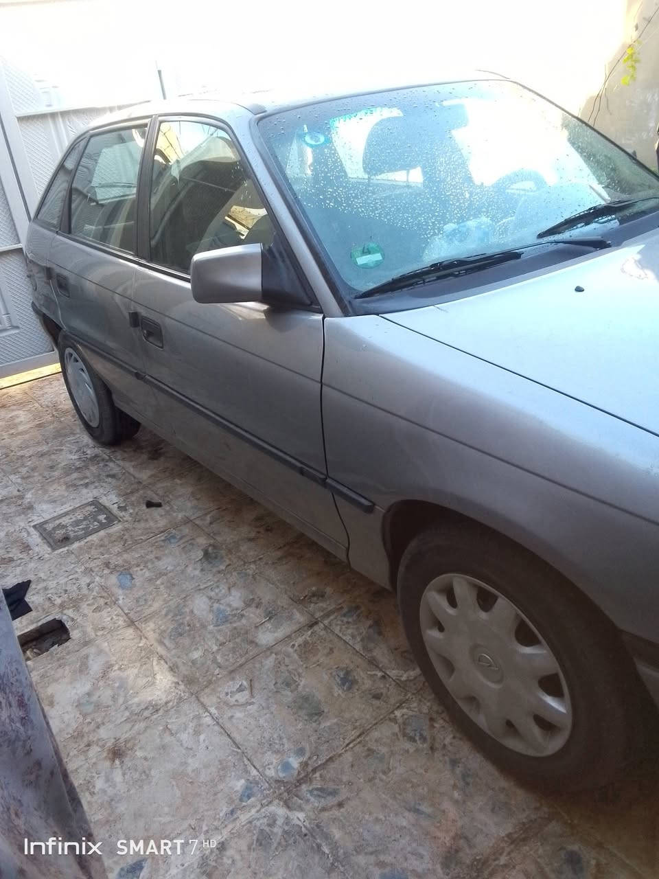 استرا نظيفة لا صبغ بيها ولا شي محرك مابيها اي صرف طخم تواير بيها
العنوان الرشيدية موصل سعر 42ورقة ***********
