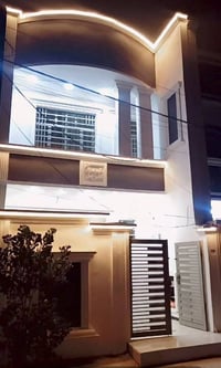 دار للبيع مساحة 100متر 5×20 زعفرانية بيت بنية فرع 27 يسار بداية الفرع ...
