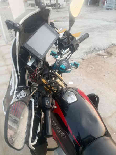 السلام عليكم ممنشور ممكلف بلنشر 
دراجة بوكسر 23 مسجلة بلسنوية 22 
دراجة نضيفة وحلوة مناقصهة شي دراجة عليهة اضافات خير من الله بوجهك للشارع مبدل بيهة بوشة وبستم اصلي شركة تجي تجيب فيتر وافحص
تحويل ثاني يوم مكاني المدائن ( فلكة سلمان باك) 

السعر 2150 مجال قليل 

رقم صاحب الدراجة

***********
