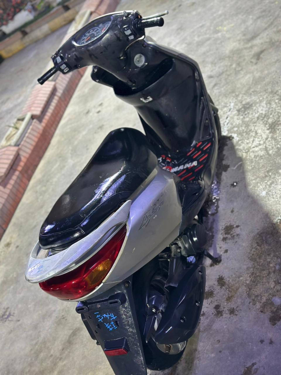 السلام عليكم بريز لايت ناصي دراجه رمبه صارلها اقل الشهر من نازله مكفوله كفاله عامه تجيب فيتر وتجي بغداد حي اور السعر خاص ***********
