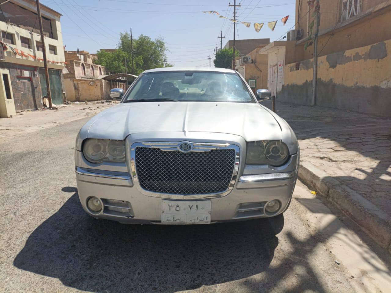 سلام عليكم ابامه للبيع مديل ٨ مكينه ٥٧٠٠ جديده كير جديد صدر جديد تبريد ثلج تخم تاير لايت زنزن كهربايات كلها شغاله مابيها شي مايشتغل ترايك الزاخز كلوب مامشتغل بيها سياره جاهزه مانقصها شي منضومت بانزين كله جديد سياره ادوات ادوات بيها رقم وسنويه سليمانيه اني مخليها للبيت بس للزيارات اروح بيها  سياره بدون كصه ومفوله واحد عله واحد  تتفه تبريد بل كشن شاشه كروز سرعه مكاني بغداد نهايت حي اور السعر قفل من الخير بدون عمله ٣٦ وماكو هيج سعر بس عندي بنيان وبل عافيه عل ياخذها ***********
