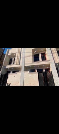 ٤ وحدات • ٥٠م • دور العمال