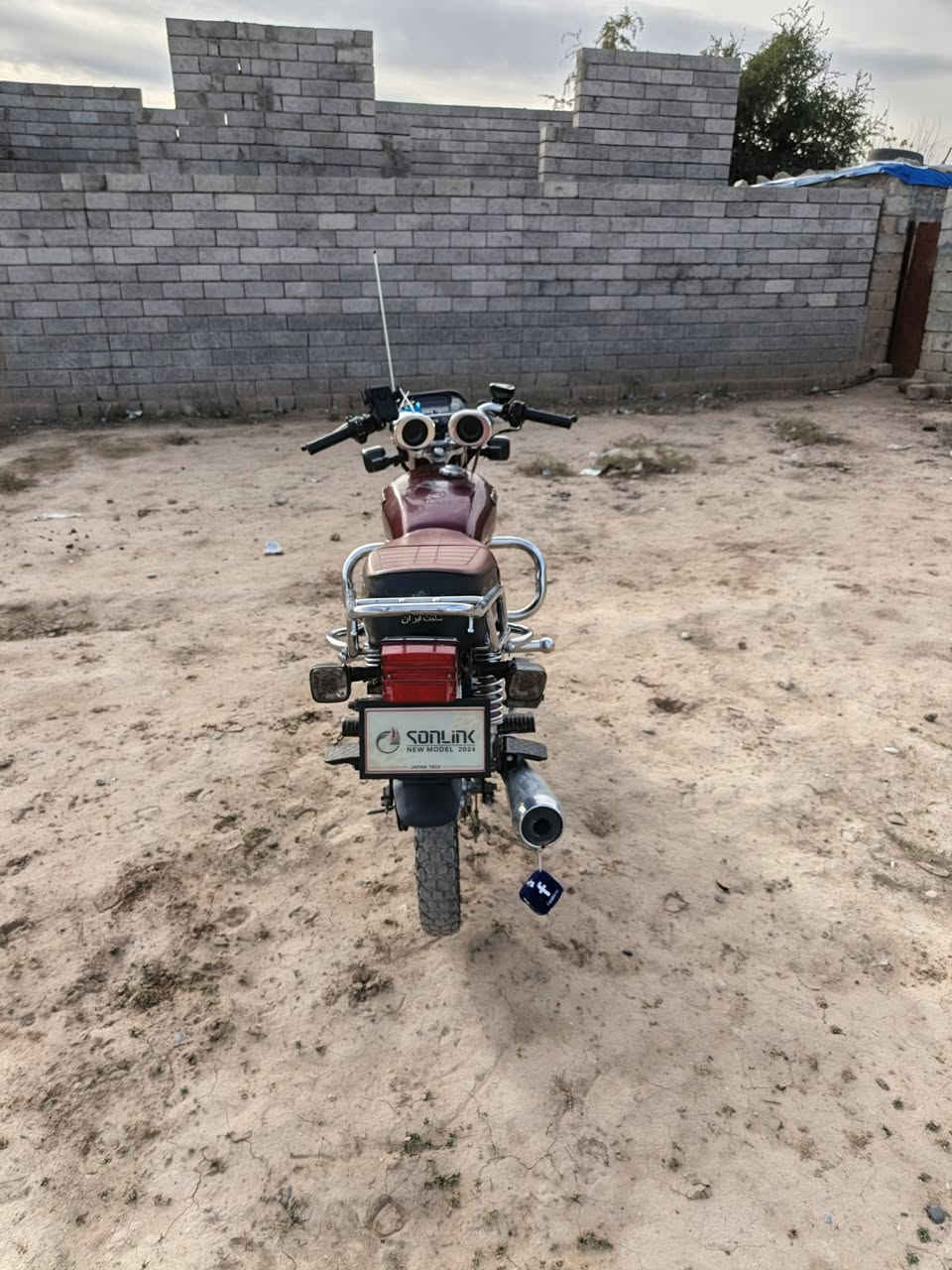 ن السلام عليكم ماطور للبيع وضع شركه موديل 24 مكان الشرقاط السعر 650وبمجال***********
