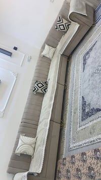 أربيل • كنبة ٧م • بدون عيوب