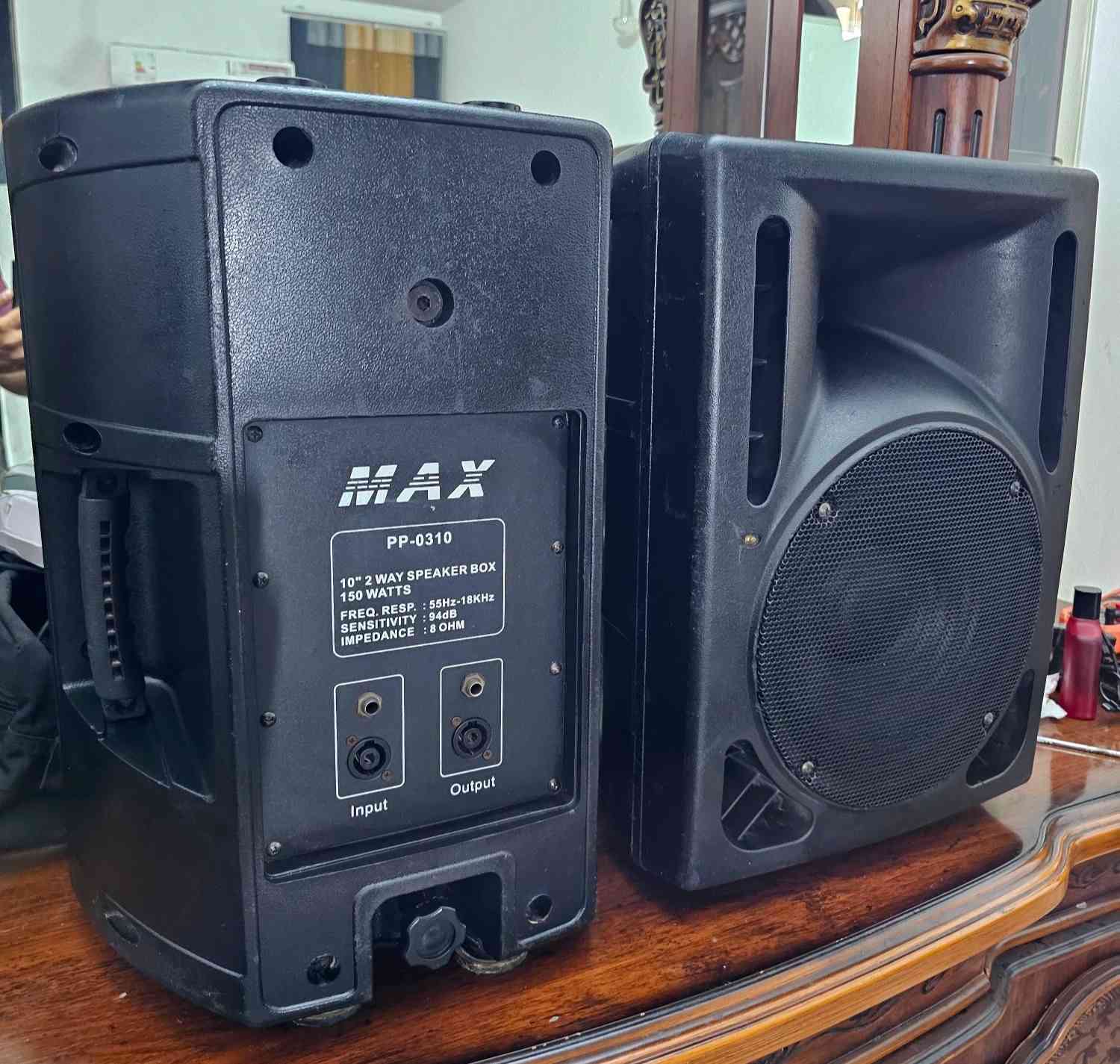 السلام عليكم 
سماعات max 150w 
بلاديات وزن ثقيل ١٠ انج كروس اوفر وتويترات تيتانيوم السعر ١٥٠ الف


**إذا كنت صاحب هذا الإعلان وتريد حذفه لأي سبب، رجاءا أرسل رسالة إلى الدعم الفني**