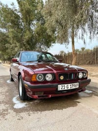 بي ام 540 • ١٩٩٢ • فول مواصفات