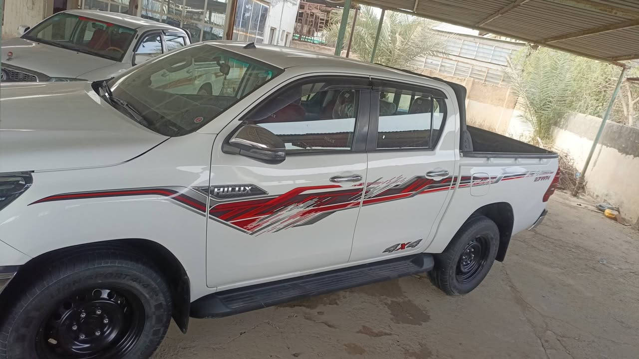 سلام عليكم
بيك اب للبيع 

موديل 2023

ساز كير عادي 

رقم اربيل 

مواصفات 

الساز

 تبريد كشنات 

تبريد قطعتين 

كامره 

بنيد جكات 

تخم تاير 

صبغ تبديل ظربه كفاله 

بيها بارد موضح بل السونار 

قليل جدا 

السعر 270

المكان الديوانية 

***********
