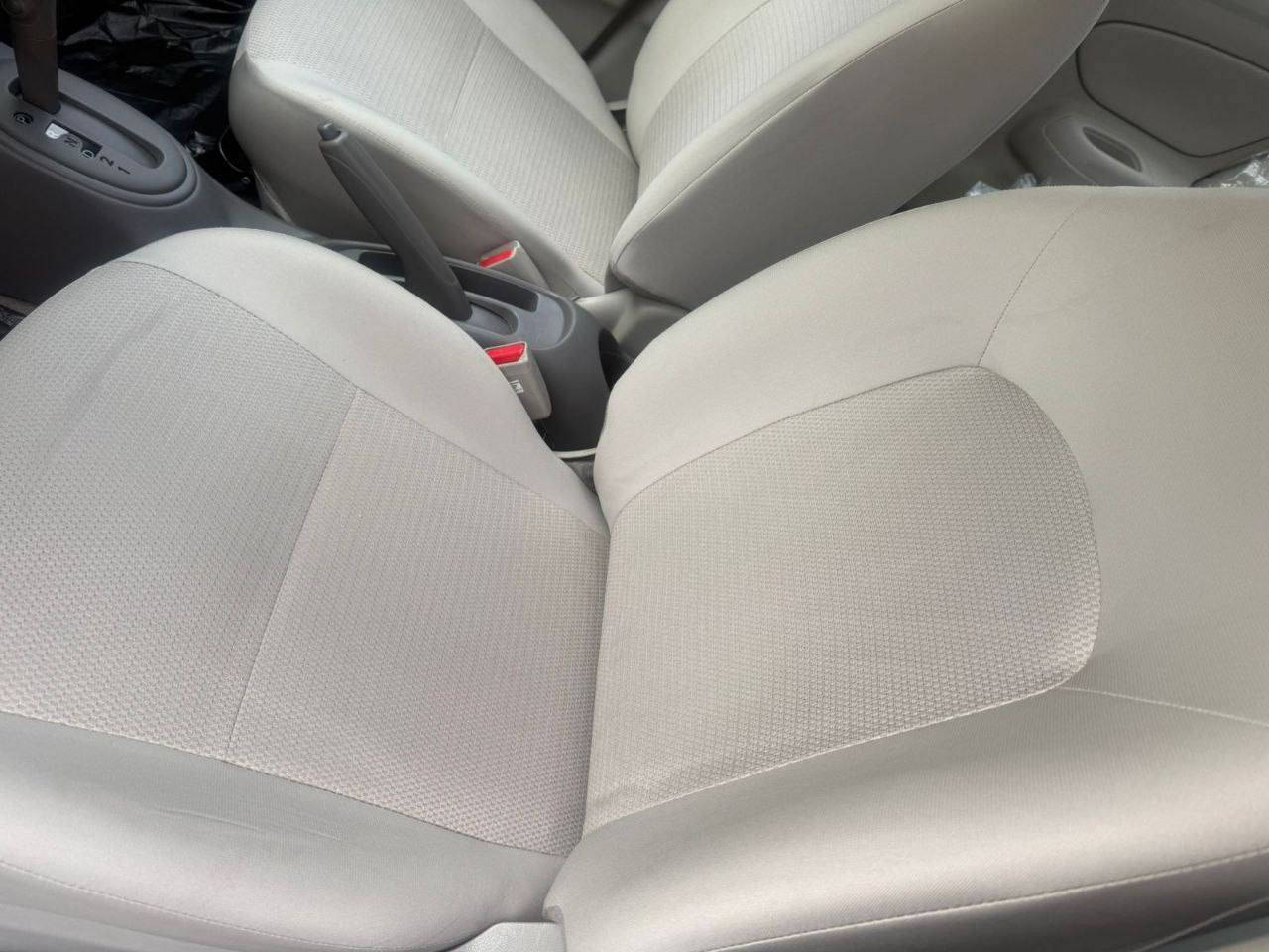 السلام عليكم نيسان صني هندي تاير عالي البليتة الزكة السيارة نظيفة جدا جدا السبير مانازل واحلى من الصور باسمي رقم دهوك ماشيا ١٩ الف فقط السيارة احلى من الصور السعر ١٢٧ وبيها مجال اتصل *********** او على الخاص نتفاهم
